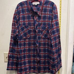 Wilderness vintage Plaid Button-Up Shirt